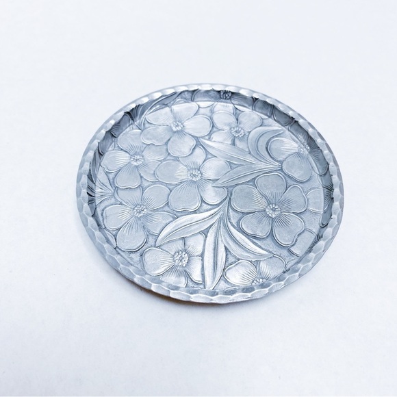 Vintage - Everlast Aluminum Coaster Set of 8 with Stand - Picture 3 of 5